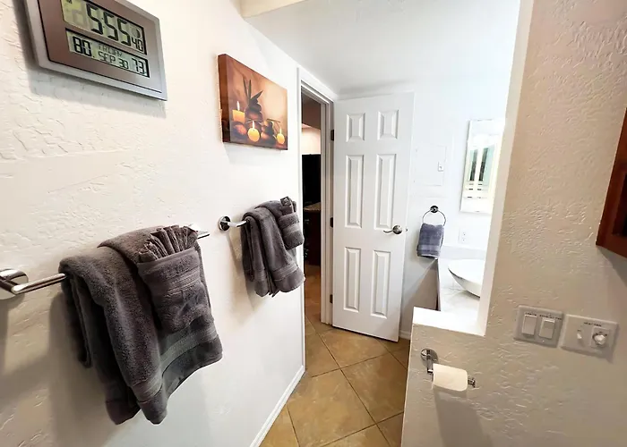 Cozy & Peaceful With Pool, Walk To Restaurants, Shops & Hiking Nearby * Sedona